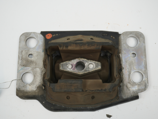 SUPPORT BOITE DE VITESSE