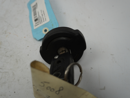 BOUCHON RESERVOIR A CARBURANT