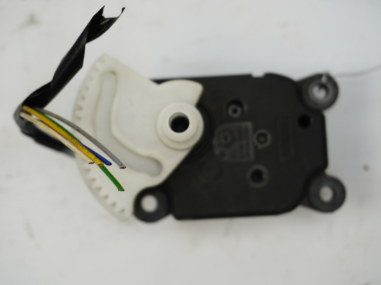 Moteur volet de chauffage occasion PEUGEOT 5008 I Phase 1 - 1.6 HDI 110ch