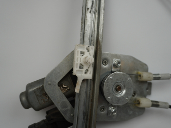 MECANISME+MOTEUR LEVE-GLACE AVG