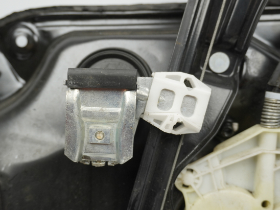 MECANISME+MOTEUR LEVE-GLACE AVG