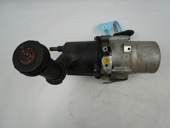 POMPE DIRECTION ASSISTEE