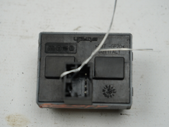 COMMANDE LEVE-GLACE PORTE AVG