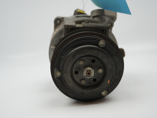 COMPRESSEUR AIR CONDITIONNE