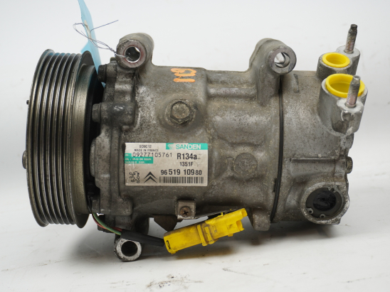 COMPRESSEUR AIR CONDITIONNE