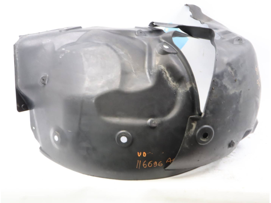 Pare-boue avant droit occasion RENAULT SCENIC II Phase 1 - 1.6i 16v