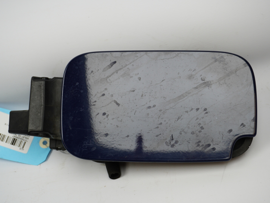 VOLET DE TRAPPE CARBURANT