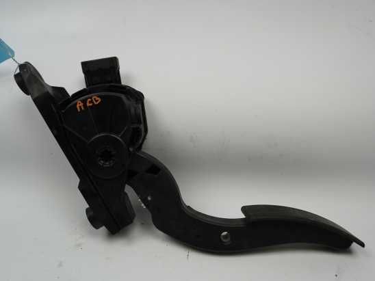 POTENTIOMETRE ACCELERATEUR