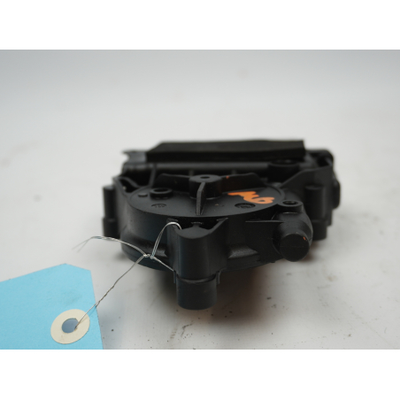 MOTEUR LEVE-VITRE AVD