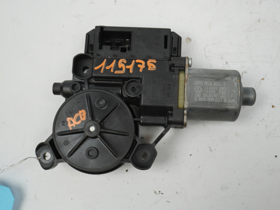 MOTEUR LEVE-VITRE AVD