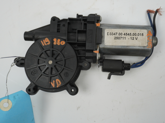 MOTEUR LEVE-VITRE AVD