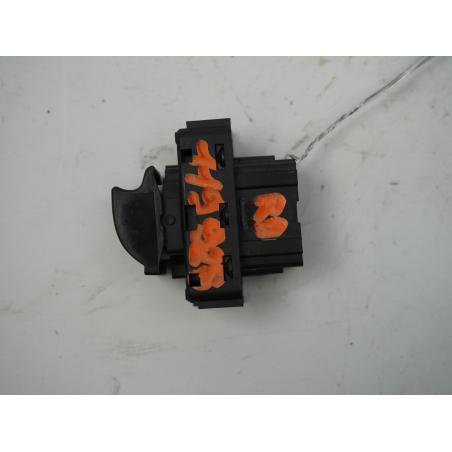 Commande leve-glace porte arrière droite occasion CITROEN C3 II Phase 1 - 1.2i VTI 82ch