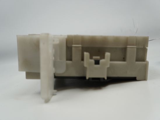 BSI (PLATINE FUSIBLE HABITACLE)