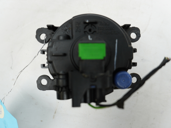 PHARE ANTIBROUILLARD AVG