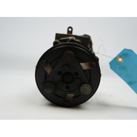 COMPRESSEUR AIR CONDITIONNE