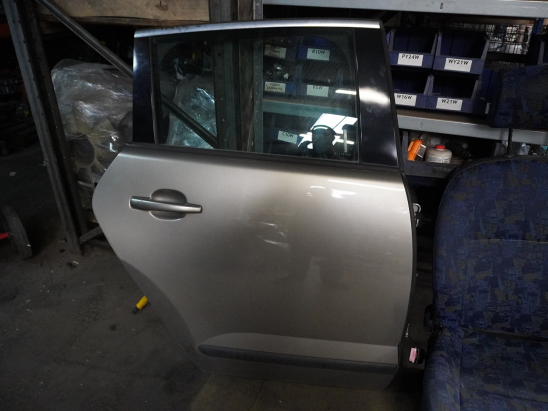 Porte arrière droite occasion PEUGEOT 3008 I Phase 1 - 1.6 HDI 110ch