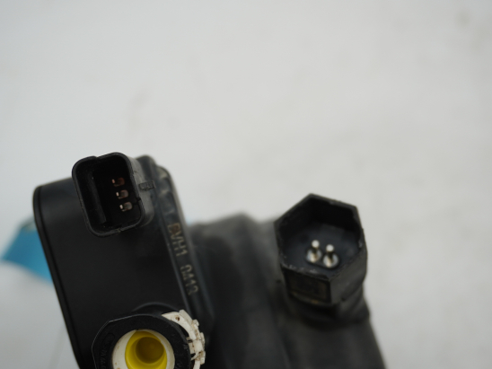 SUPPORT DE FILTRE CARBURANT