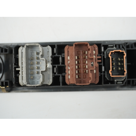 COMMANDE LEVE-GLACE PORTE AVG