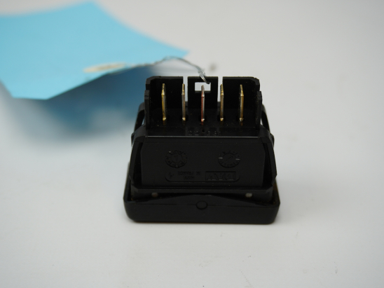 COMMANDE LEVE-GLACE PORTE AVG