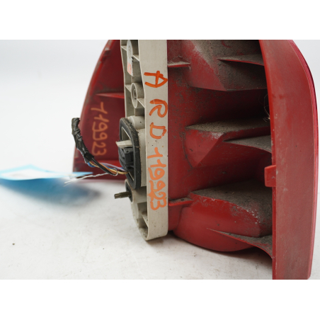 Feu arrière droit occasion RENAULT TWINGO I Phase 2 - 1.2i 60ch