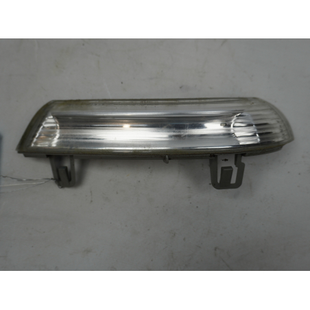 CLIGNOTANT RETROVISEUR AVD