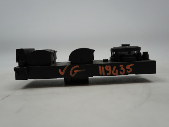 COMMANDE LEVE-GLACE PORTE AVG