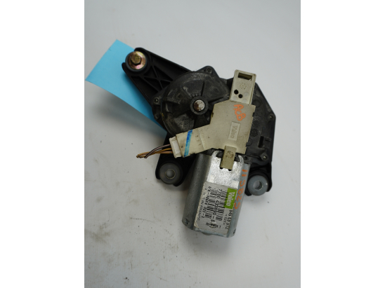 MOTEUR ESSUIE-GLACE AR