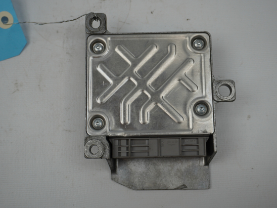 BOITIER PYROTECHNIQUE