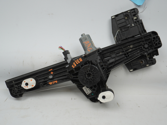 MECANISME+MOTEUR LEVE-GLACE ARG