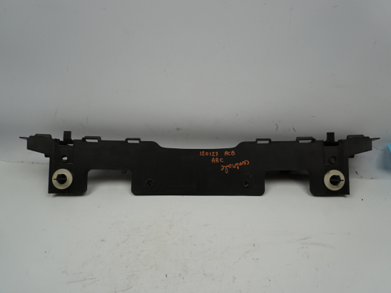 Support central pare-choc ar occasion RENAULT CLIO III Phase 1 - 1.2i 16v 75ch