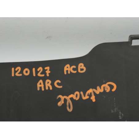 Support central pare-choc ar occasion RENAULT CLIO III Phase 1 - 1.2i 16v 75ch