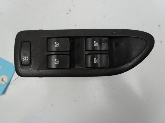 COMMANDE LEVE-GLACE PORTE AVG