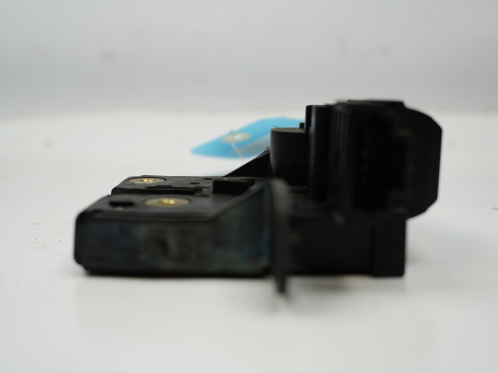 Serrure hayon occasion RENAULT LAGUNA II Phase 1 - 1.8i 117ch