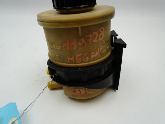 RESERVOIR POMPE DIRECTION