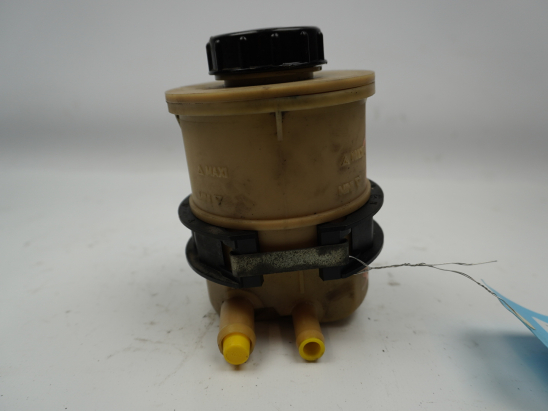 RESERVOIR POMPE DIRECTION