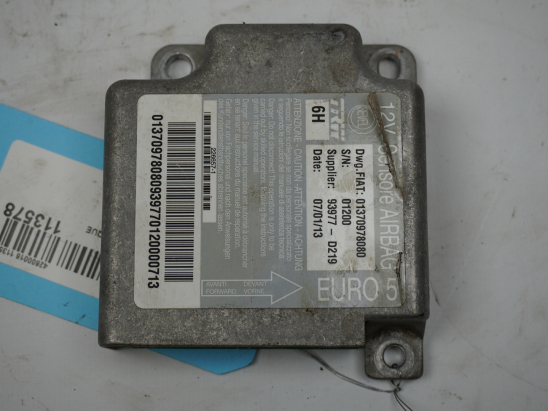 BOITIER PYROTECHNIQUE