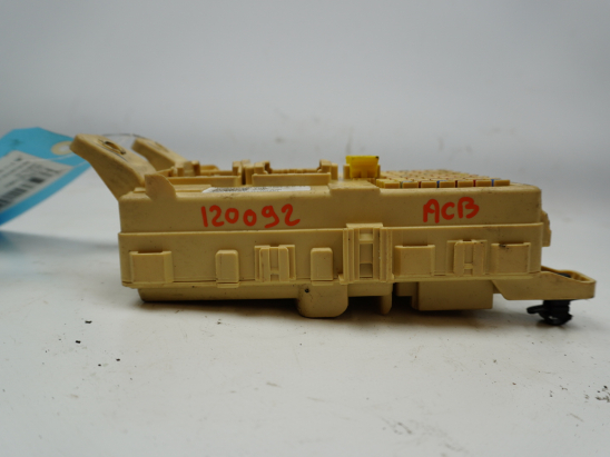 BSI (PLATINE FUSIBLE HABITACLE)