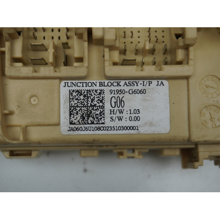 BSI (PLATINE FUSIBLE HABITACLE)