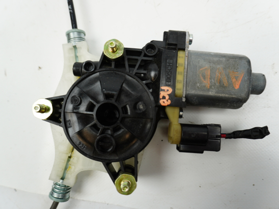 MECANISME+MOTEUR LEVE-GLACE AVD