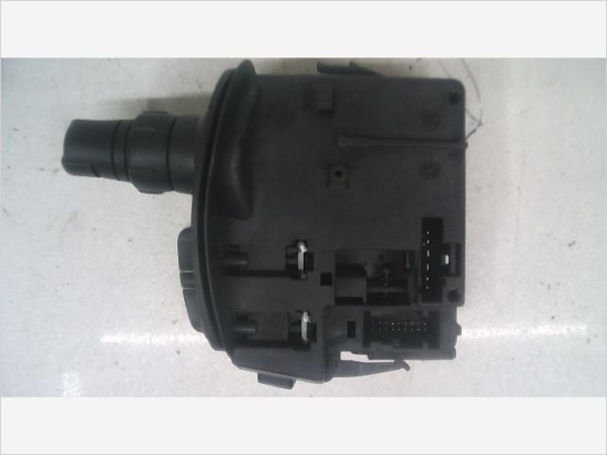 Commande essuie glace occasion RENAULT KANGOO II Phase 2 - 1.5 DCI 75ch