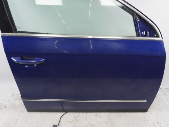 Porte avant droite occasion VOLKSWAGEN PASSAT V Phase 1 BREAK - 2.0 TDI 140ch