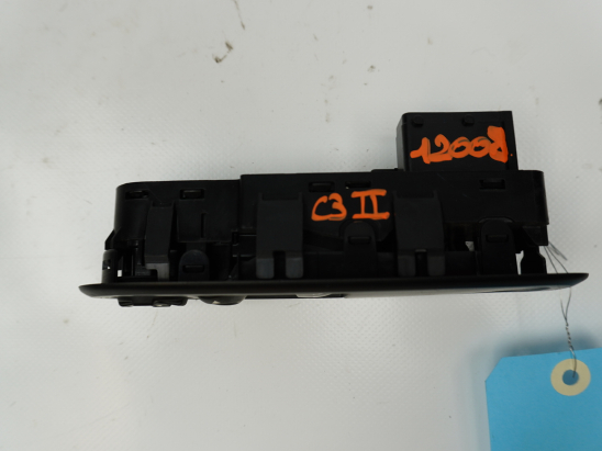 COMMANDE LEVE-GLACE PORTE AVG