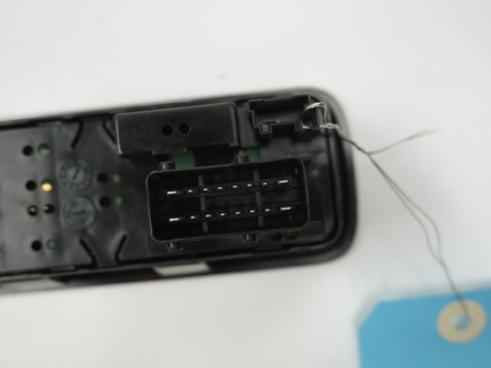 COMMANDE LEVE-GLACE PORTE AVG