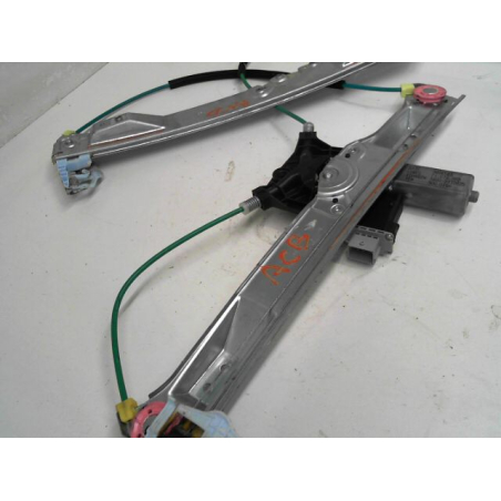 MECANISME+MOTEUR LEVE-GLACE AVD