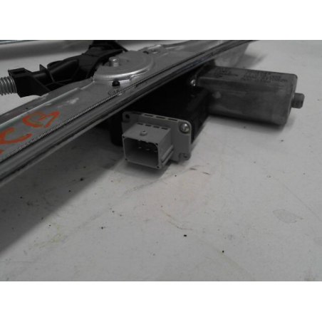 MECANISME+MOTEUR LEVE-GLACE AVD
