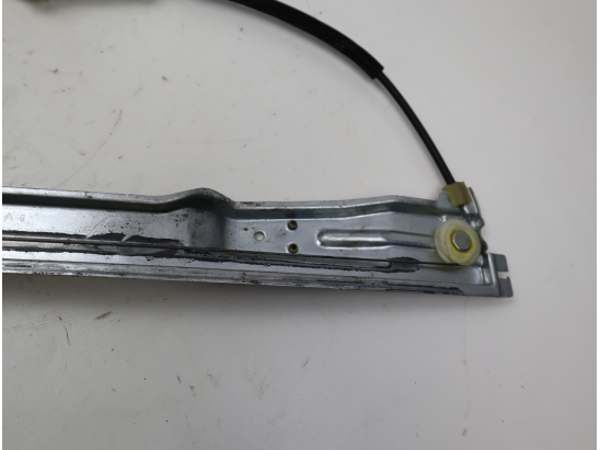 MECANISME+MOTEUR LEVE-GLACE AVG