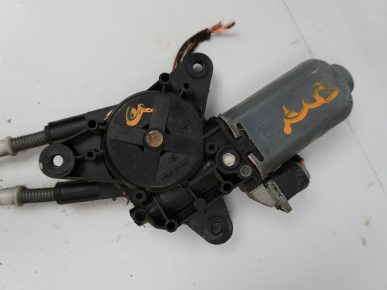 MECANISME+MOTEUR LEVE-GLACE AVG