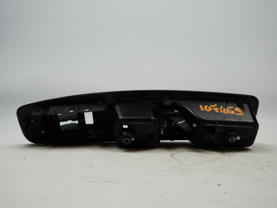 POIGNEE INT PORTE AVG