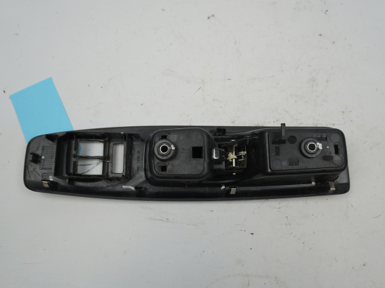 POIGNEE INT PORTE AVG