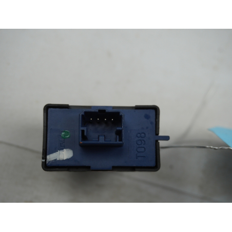 COMMANDE LEVE-GLACE PORTE AVD